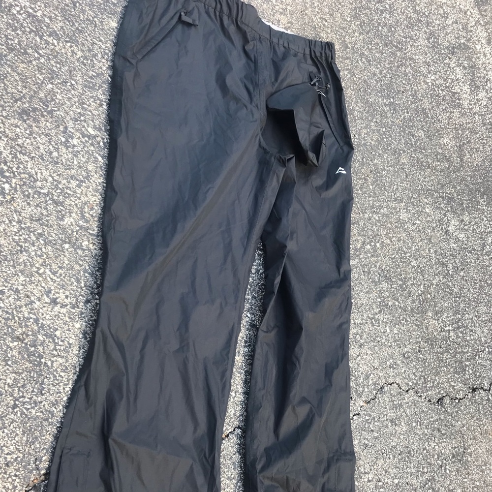 Polyester black work out pants